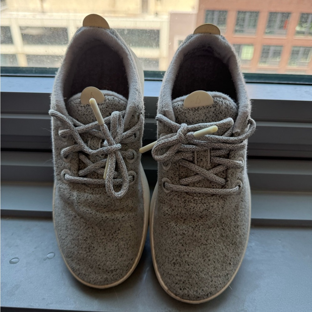 Allbirds Wool Runners – Women’s Size 8 – Dapple Grey with Cream Sole